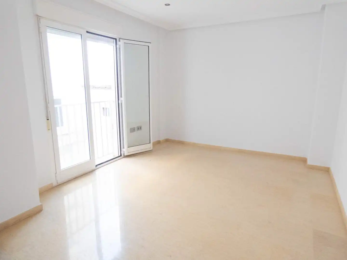 Habitación de Piso en venta en Elche / Elx