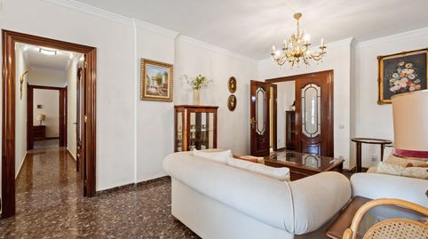 Foto 3 de Piso en venta en Compositor Lehmberg Ruiz, Carranque - Haza Cuevas, Málaga Capital