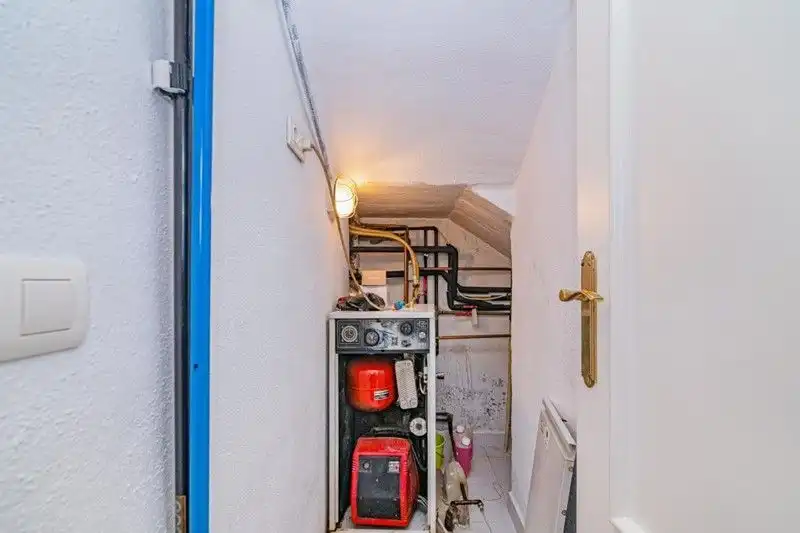 Casa o xalet en venda en Jun amb Aire condicionat, Terrassa i Traster