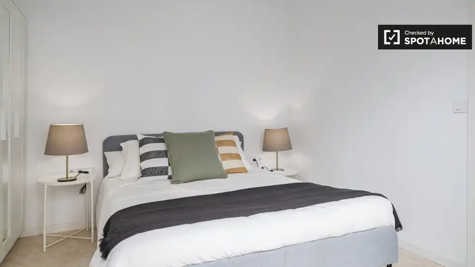 Habitació a Nou Moles