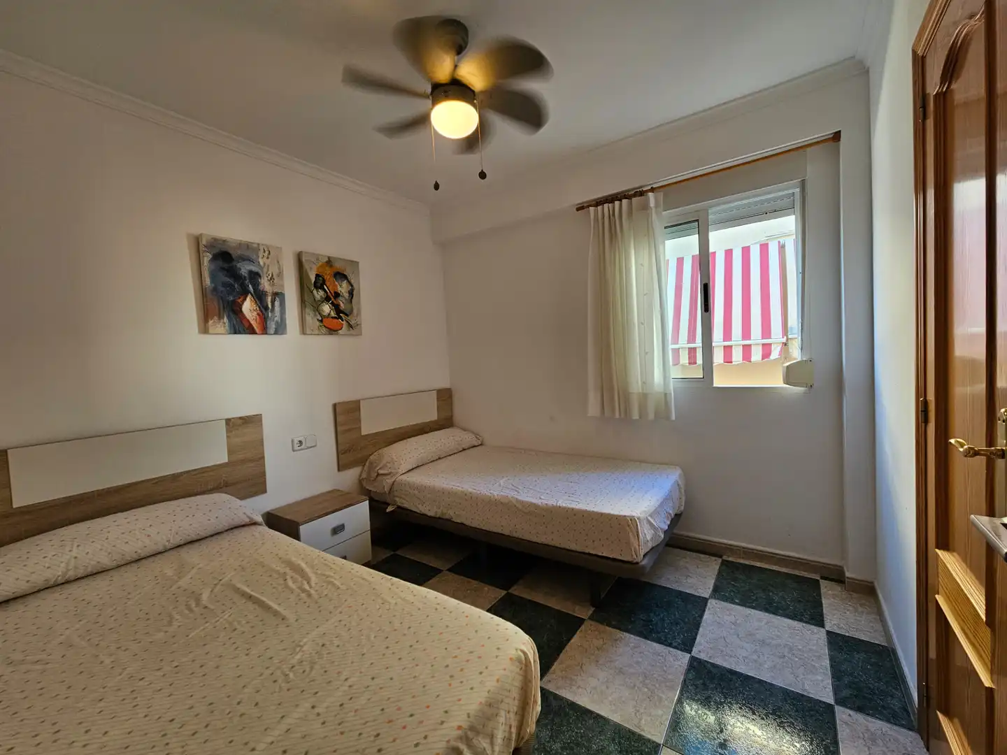 Apartamento de alquiler en Carrer de l'Illa de Xipre, 11, Oliva Playa