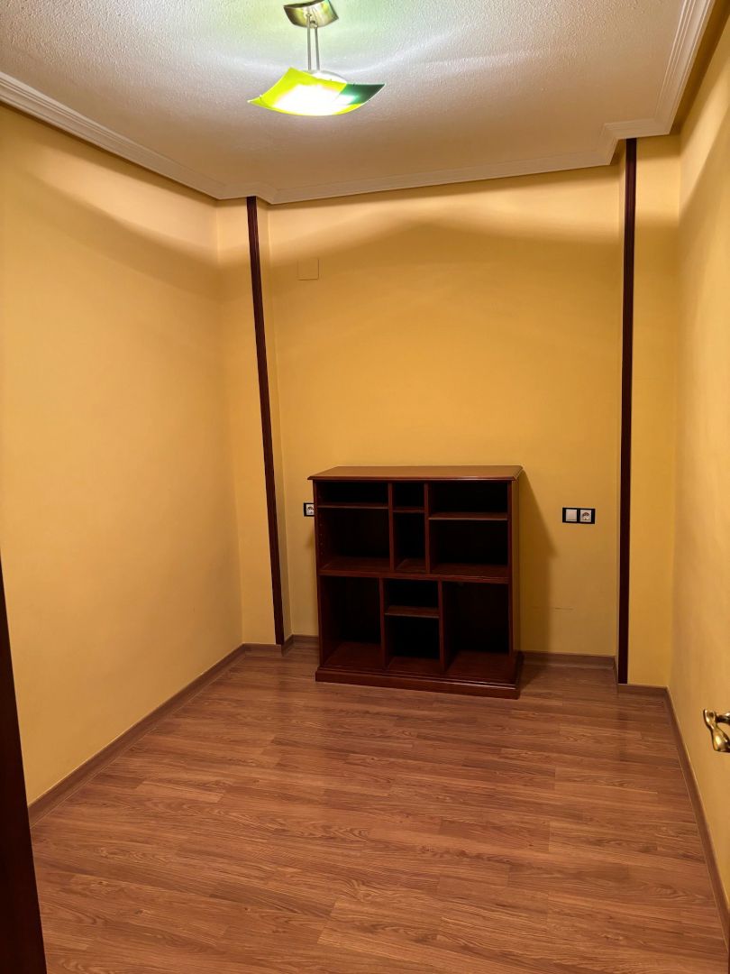 Bedroom of Flat for sale in  Jaén Capital  with Air Conditioner, Parquet flooring and Terrace