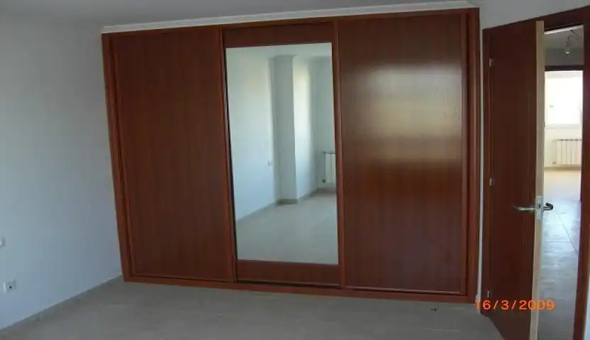 Habitación de Piso de alquiler en Ferrol con Calefacción, Parquet y Horno