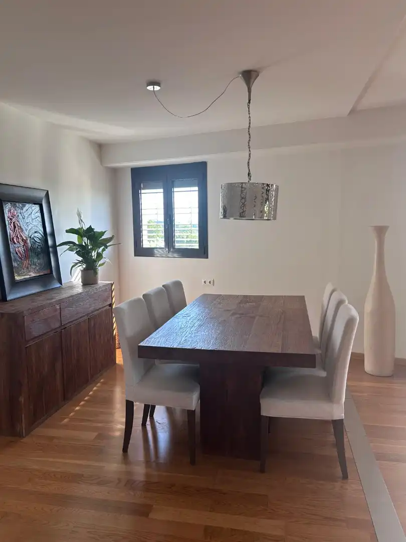 Comedor de Piso en venta en Gurb con Calefacción, Terraza y Horno