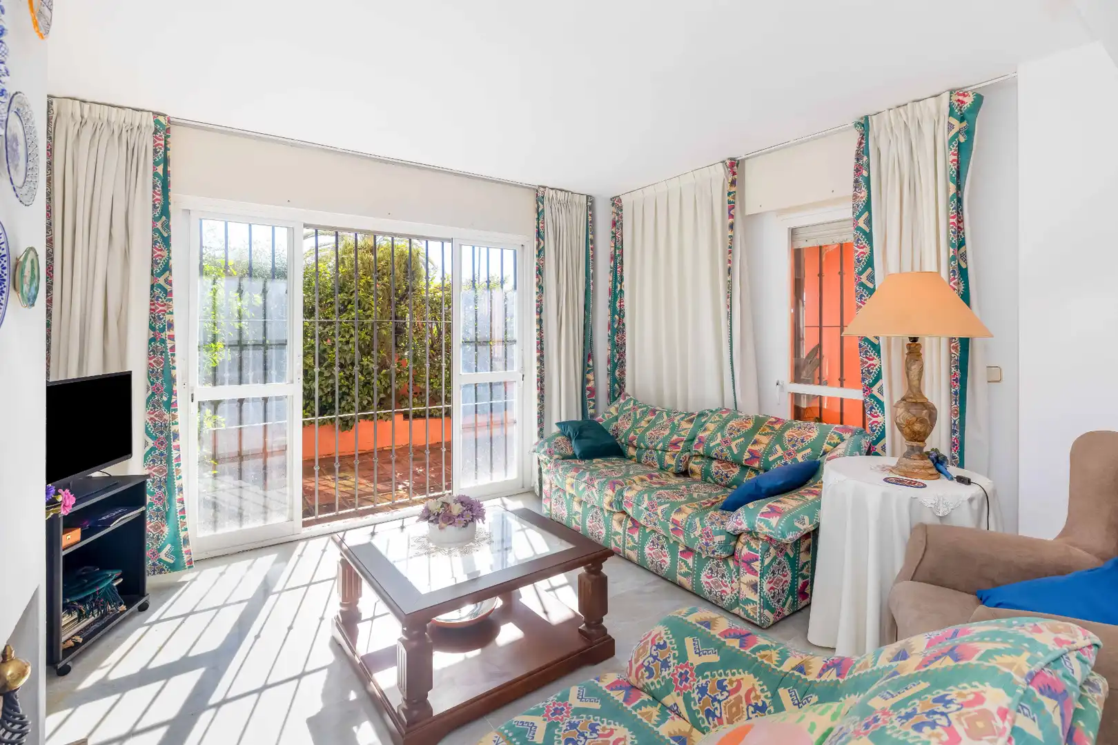 Jardín de Dúplex en venta en Marbella con Terraza, Alarma y Piscina comunitaria