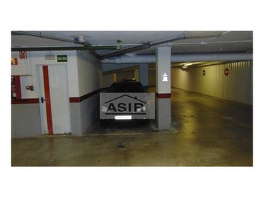 Individual en venta en Casc Urbà