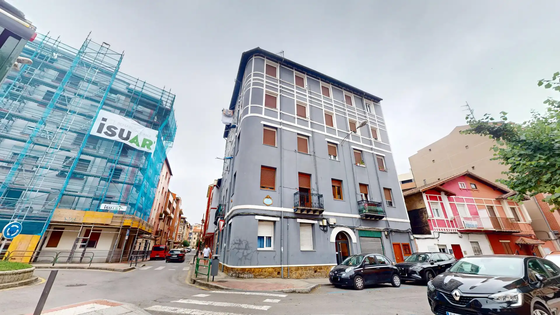 Vista exterior de Pis en venda en Barakaldo  amb Calefacció
