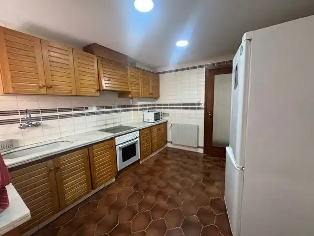 Piso con ascensor en alquiler en Centre - Zona Alta, imagen 4