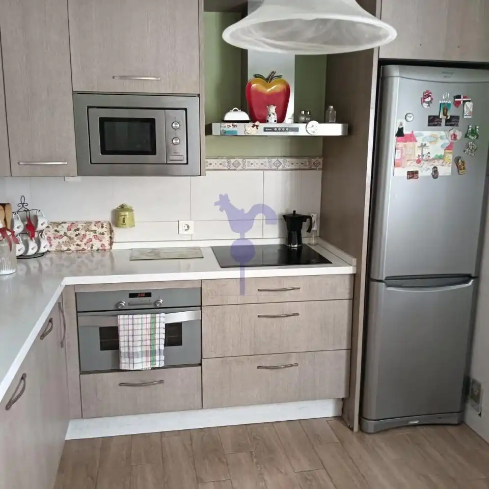 Cocina de Piso en venta en León Capital  con Calefacción, Parquet y Terraza