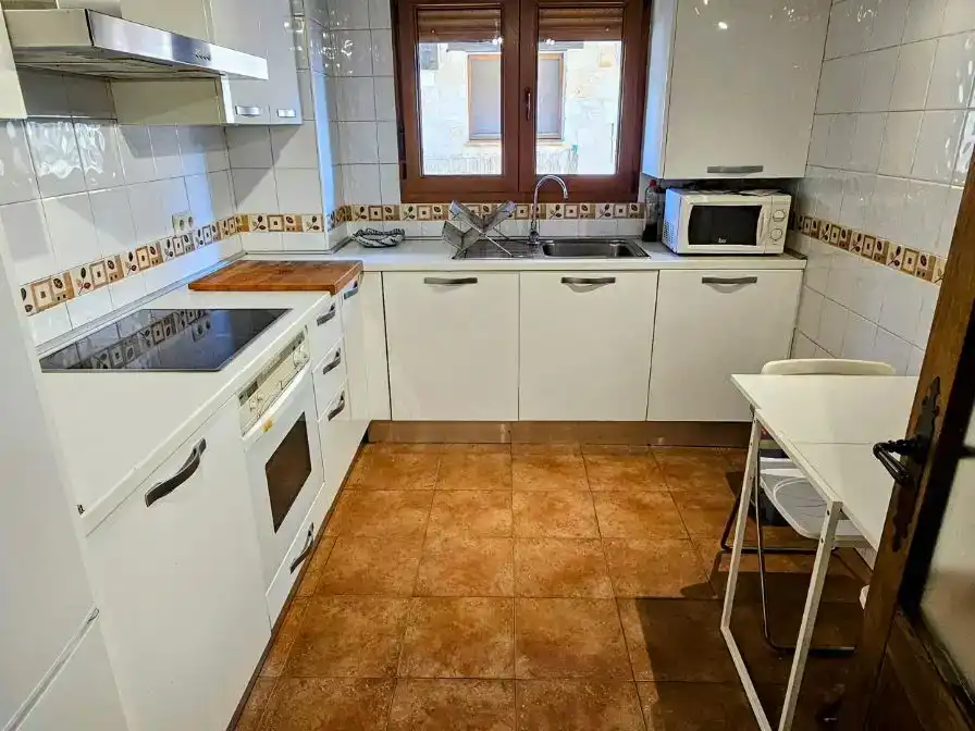 Cuina de Casa o xalet en venda en Grajera amb Jardí privat
