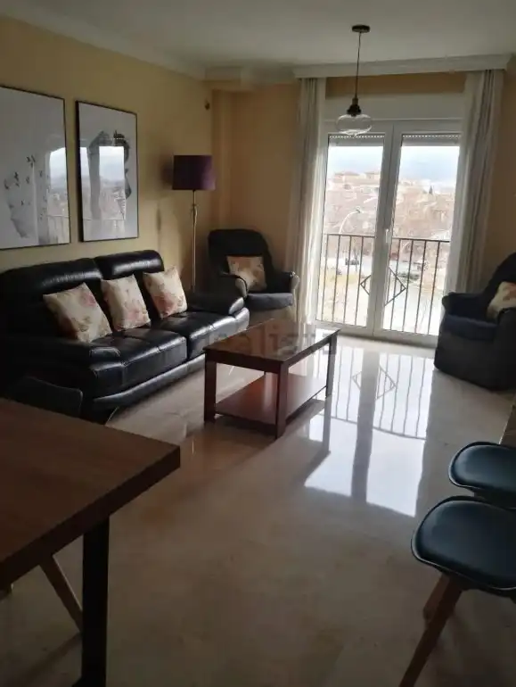 Sala de estar de Piso en venta en Granada con Aire acondicionado, Calefacción y Amueblado