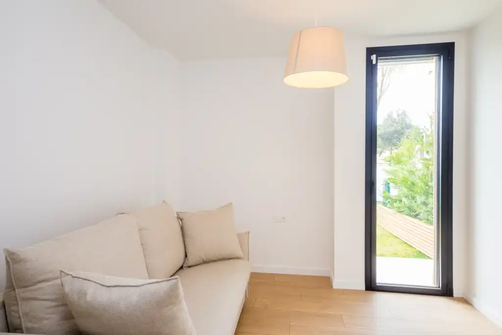 Habitación de Planta baja en venta en Castell d'Aro, Platja d'Aro i s'Agaró con Aire acondicionado, Calefacción y Jardín privado