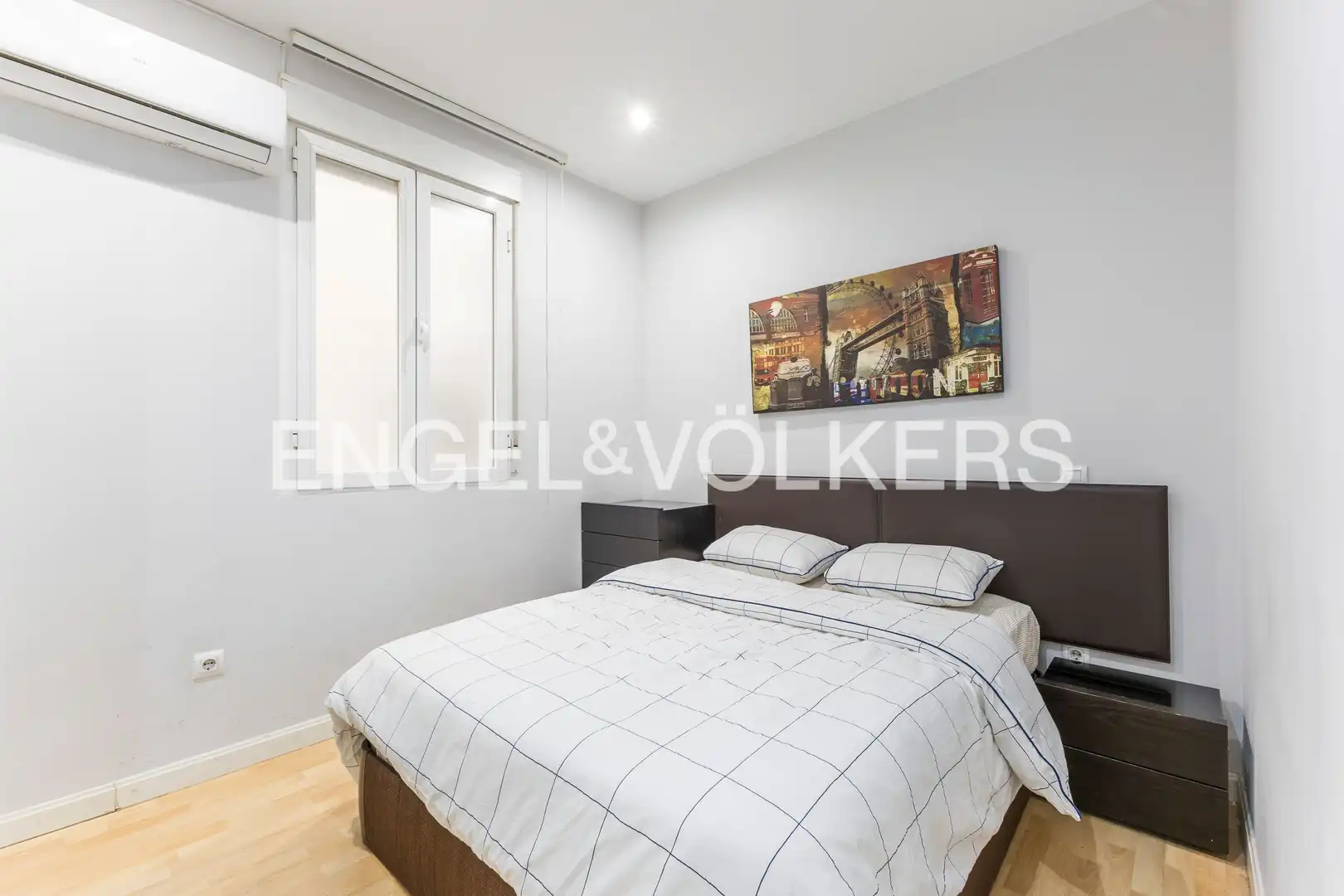 Schlafzimmer von Wohnung zum Verkauf in Madrid mit Heizung