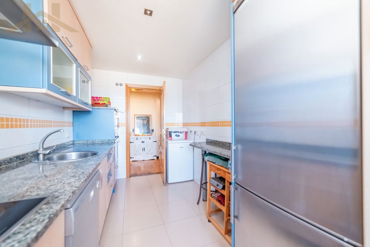 Kitchen of Flat for sale in Rivas-Vaciamadrid  with Air Conditioner, Heating and Storage room