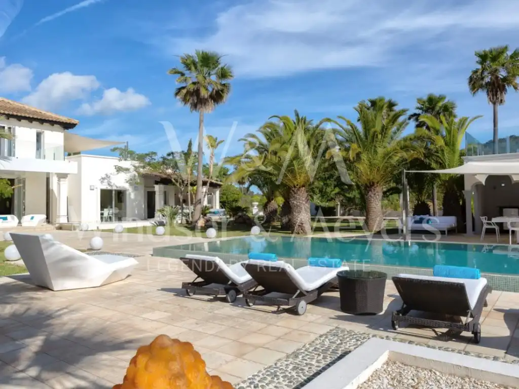 Vista exterior de Casa o chalet en venta en Sant Josep de sa Talaia con Jardín privado, Terraza y Piscina