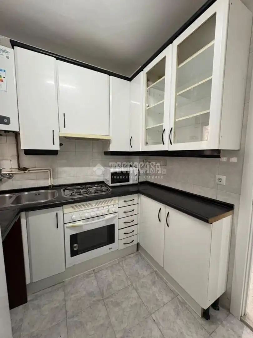 Kitchen of Flat for sale in Getafe  with Heating, Parquet flooring and Terrace