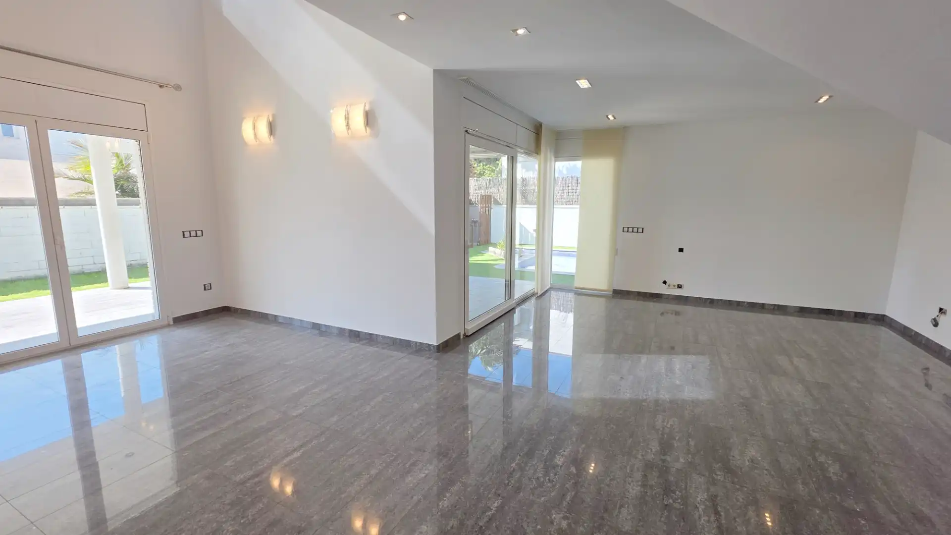 Casa o chalet en venta en Tarragona con Calefacción, Jardín privado y Terraza
