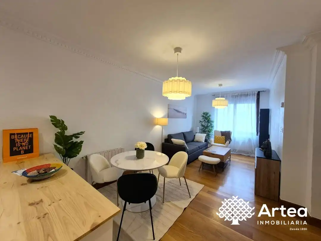 Sala de estar de Piso de alquiler en Bilbao  con Calefacción, Horno y Lavadora