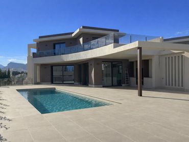 Villa avec piscine à vendre à Marisol Park - Ortembach - Los Almendros