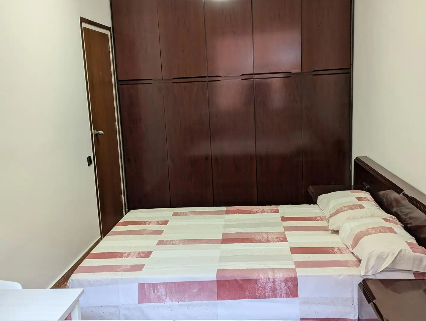 Habitación de Piso para compartir en Barcelona con Aire acondicionado, Calefacción y Amueblado