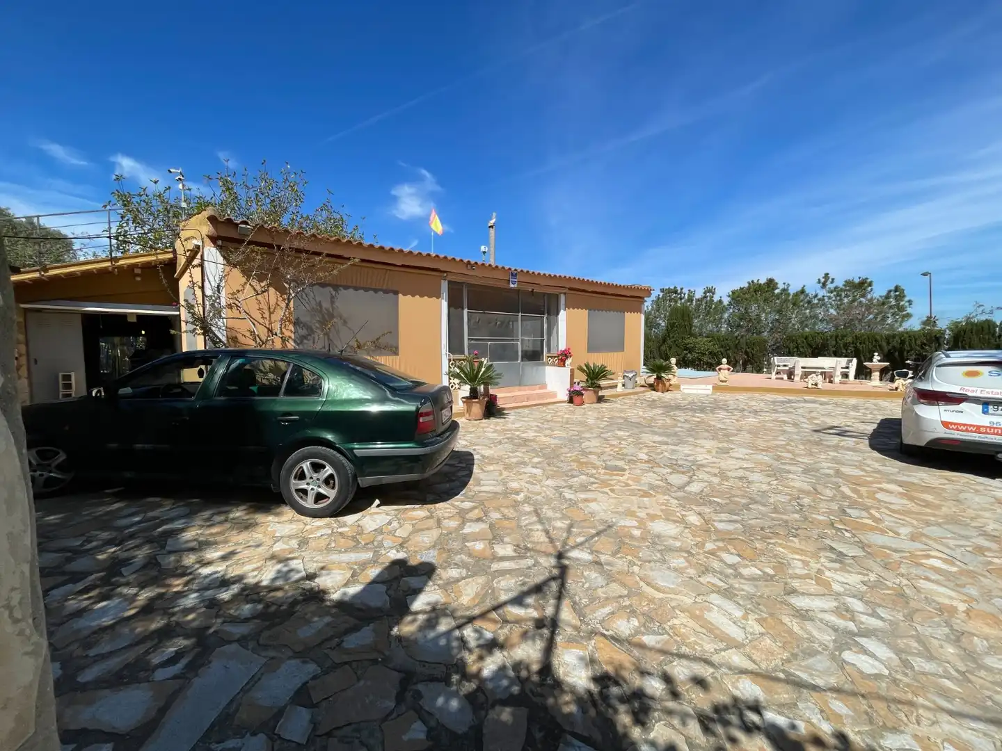 Casa rústica amb piscina en venda a Centro