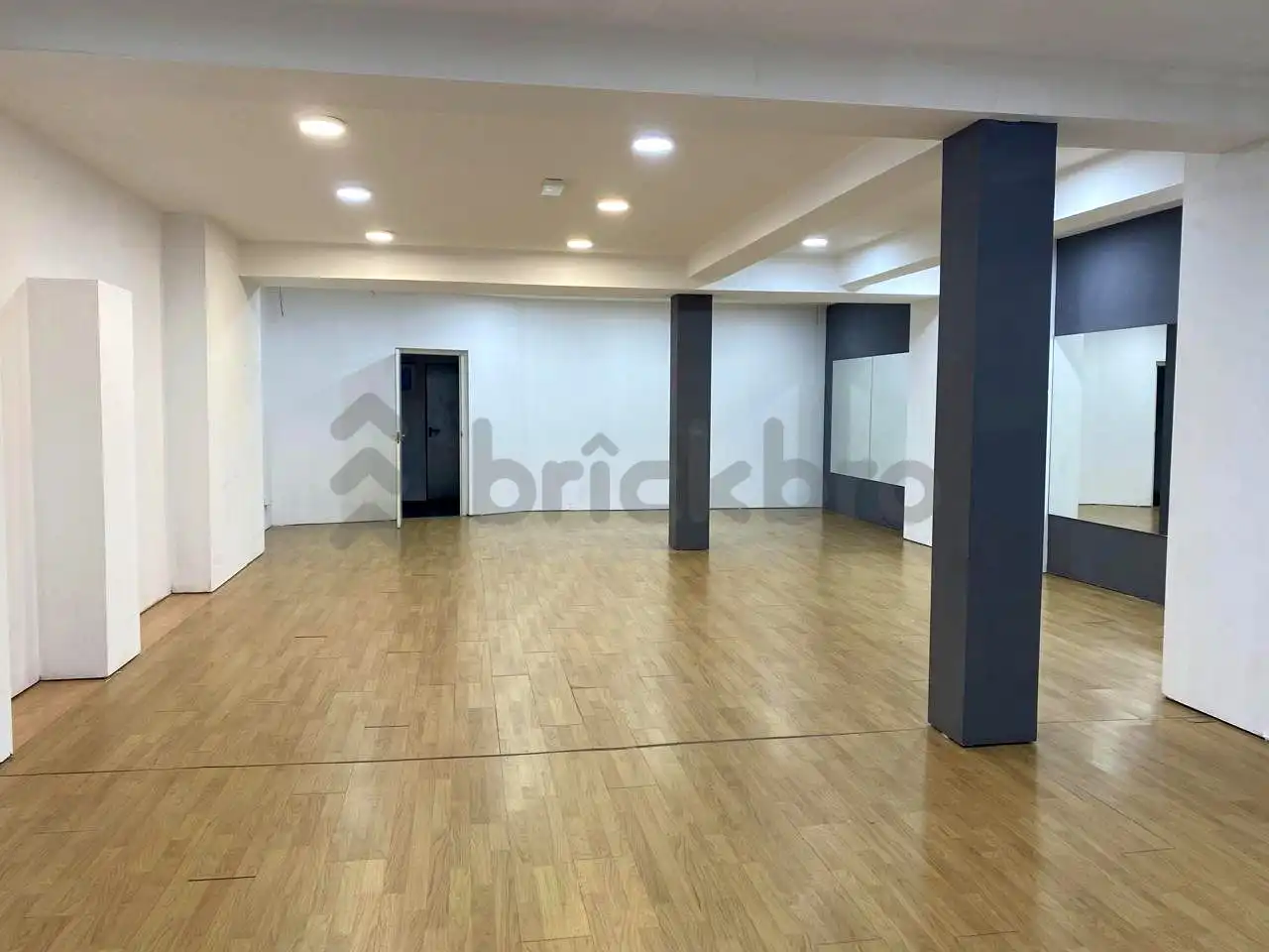 Local comercial en alquiler en Francesc Pujols, imagen 4
