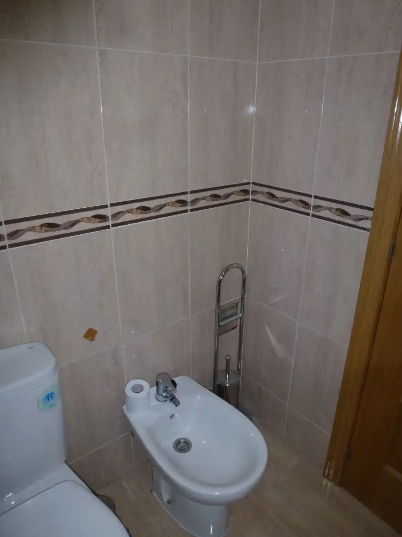 Baño de Piso de alquiler en Arganda del Rey con Aire acondicionado, Calefacción y Amueblado