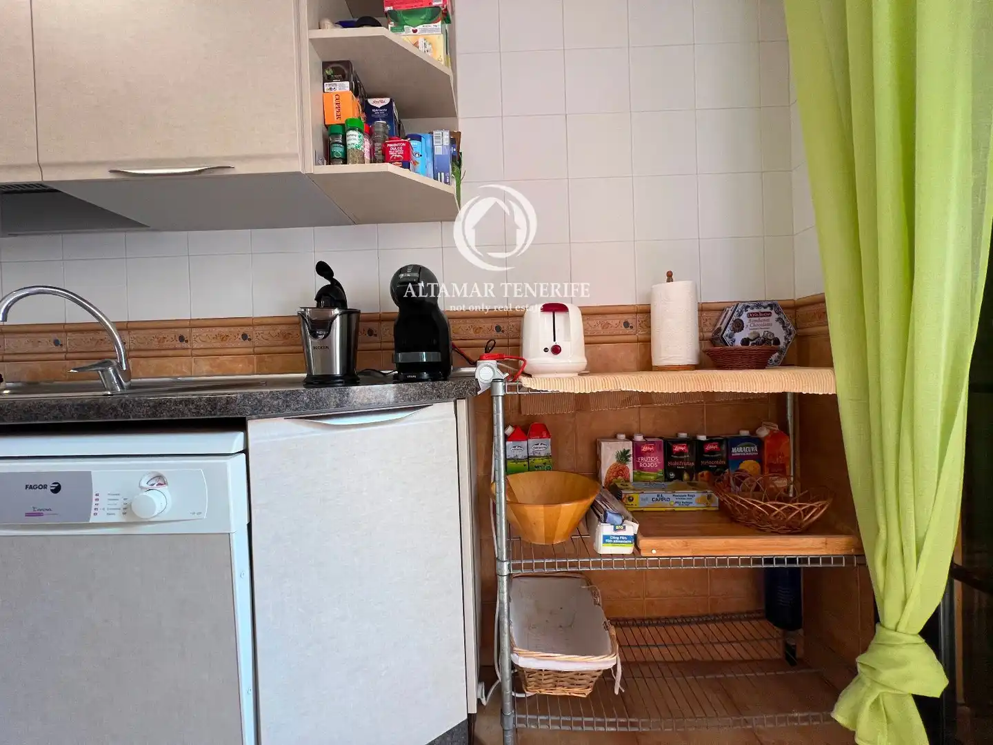 Apartamento de alquiler en Roques del Salmor, 12, Playa del Duque