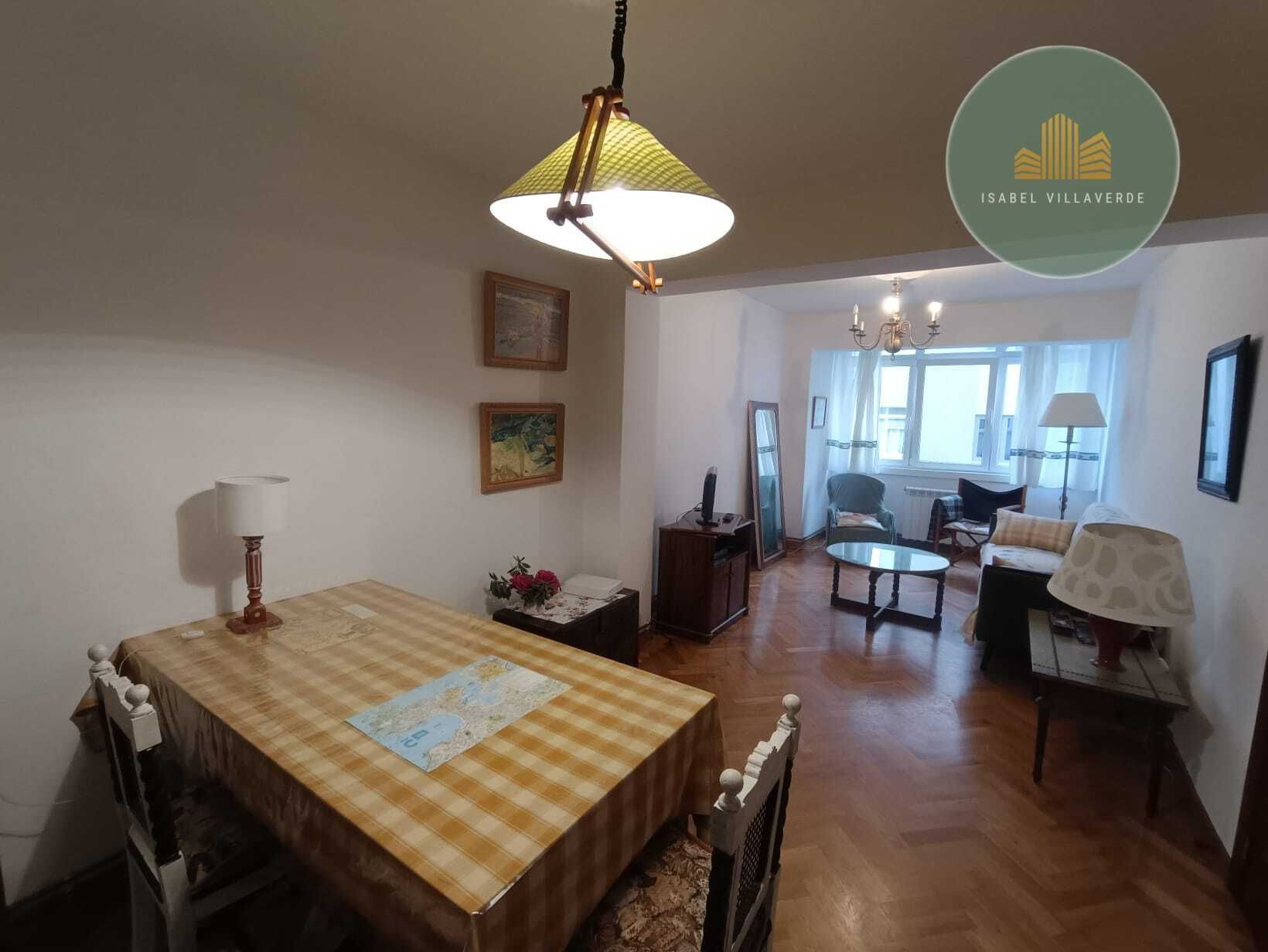 Sala d'estar de Pis de lloguer en A Coruña Capital  amb Calefacció i Moblat