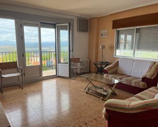 Living room of Flat for sale in Casas del Monte  with Air Conditioner and Balcony