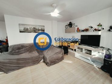 Wohnung mit Balkon zum Verkauf in Lorca Ciudad