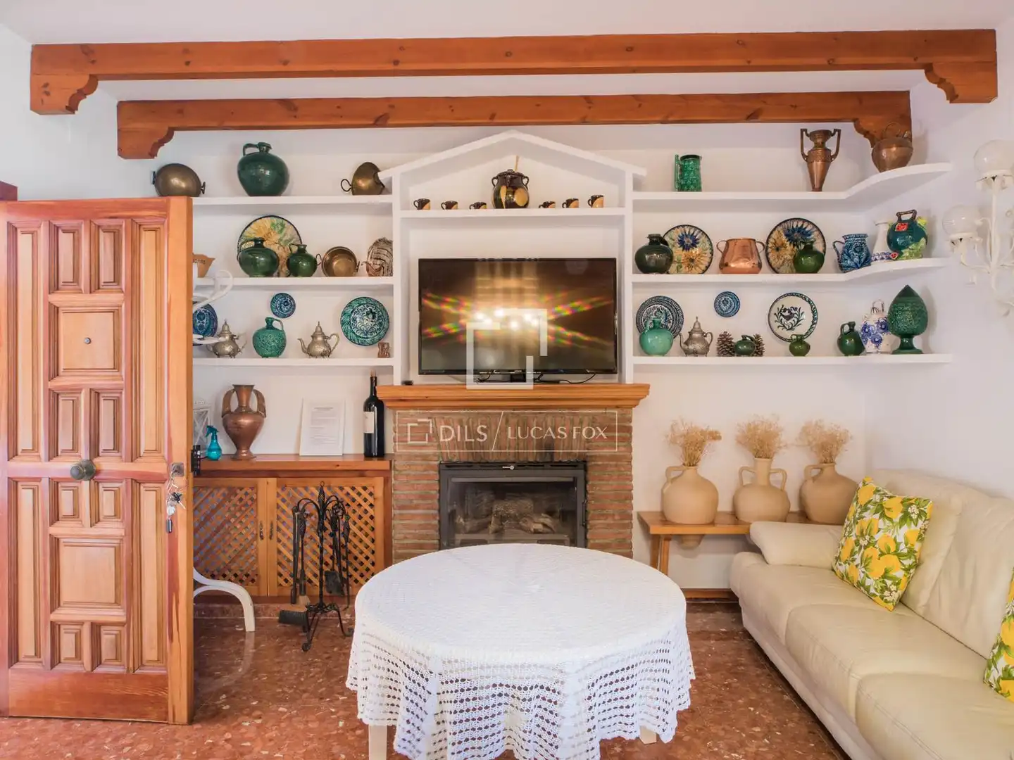 Sala d'estar de Casa o xalet en venda en Málaga amb Aire condicionat, Calefacció i Jardí privat