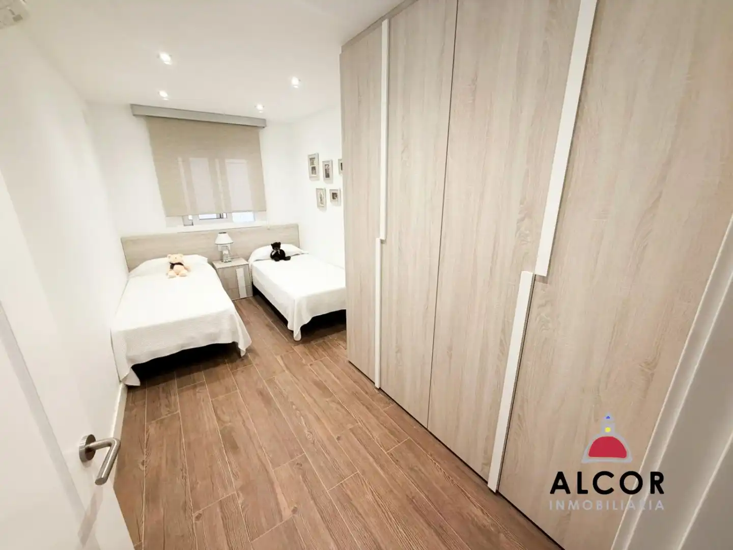 Habitación de Casa adosada en venta en Alcanar con Terraza y Trastero
