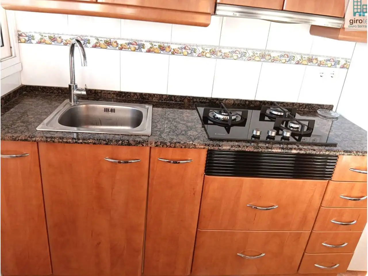 Cocina de Piso en venta en Malgrat de Mar con Calefacción, Terraza y Piscina comunitaria