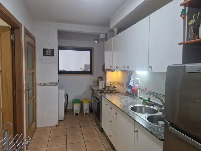 Cocina de Dúplex en venta en Teo con Calefacción, Parquet y Terraza