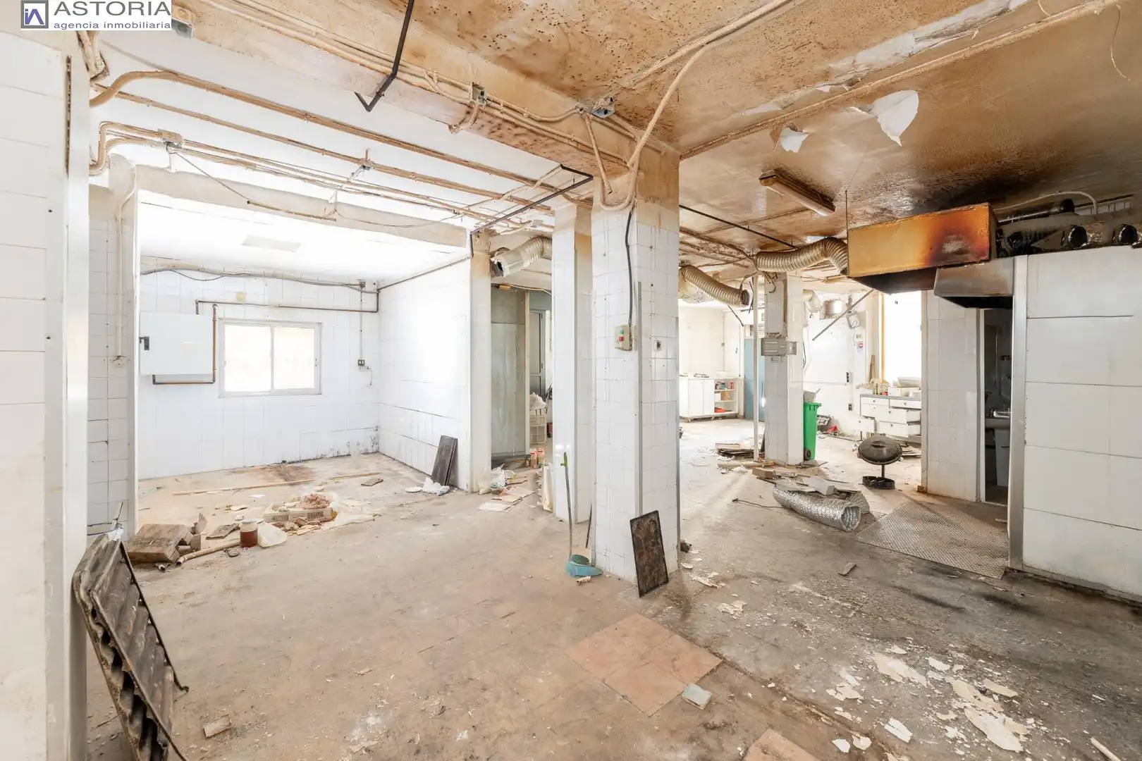 Inmuebles singulares con ascensor en venta en Avenida de Cádiz, imagen 43