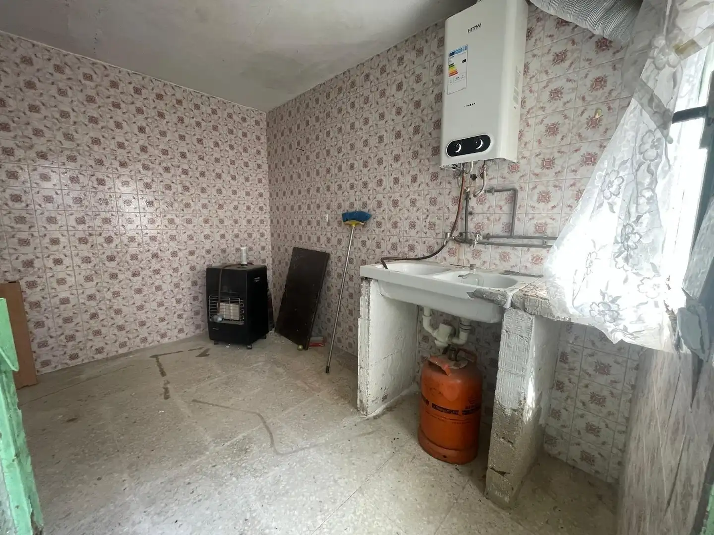 Cocina de Planta baja en venta en Casar de Cáceres con Terraza