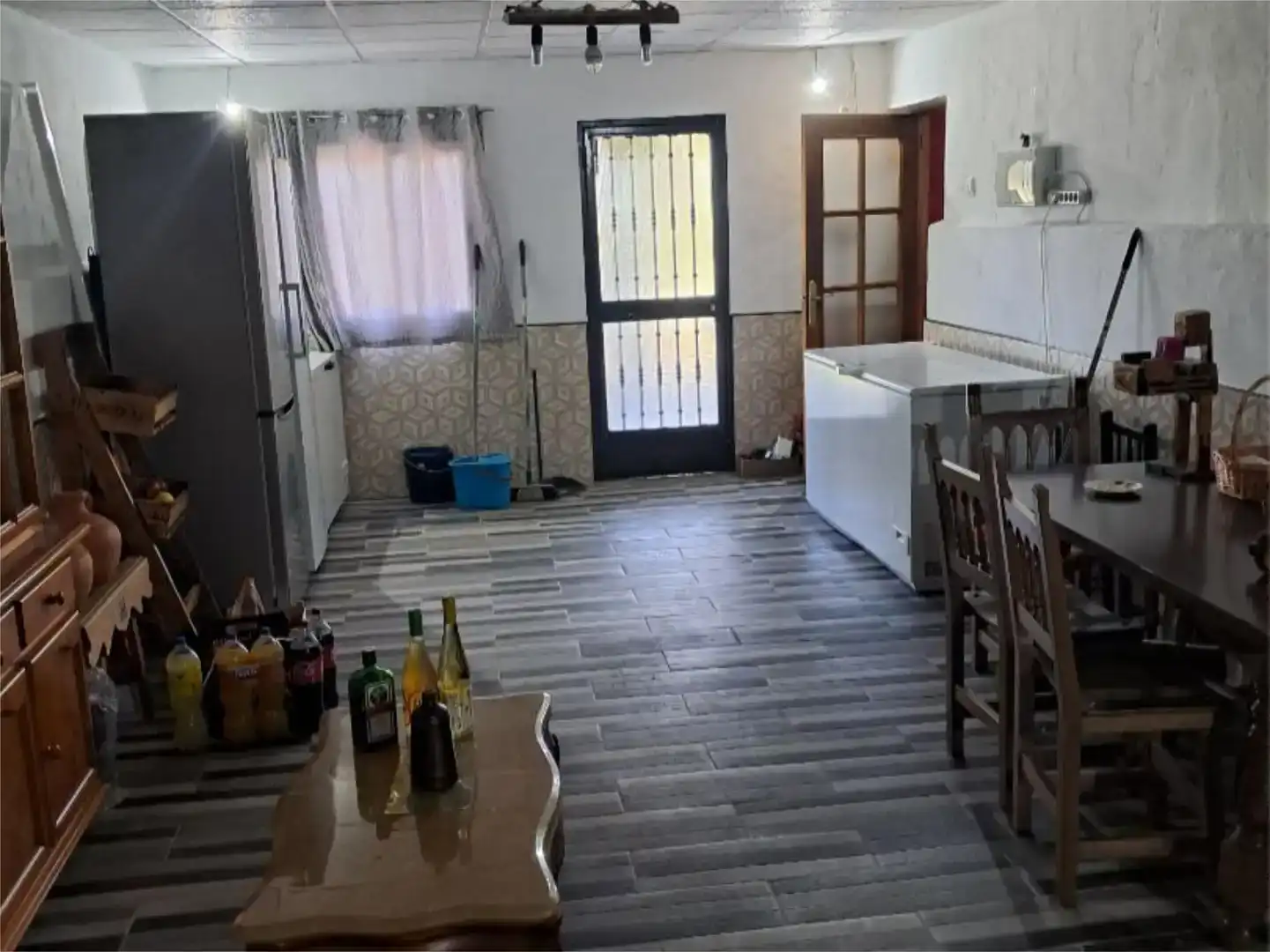 Cuina de Pis en venda en Navalmoral de la Mata amb Aire condicionat, Jardí privat i Traster