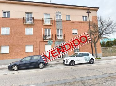 Pis amb ascensor en venda a Vía Romana