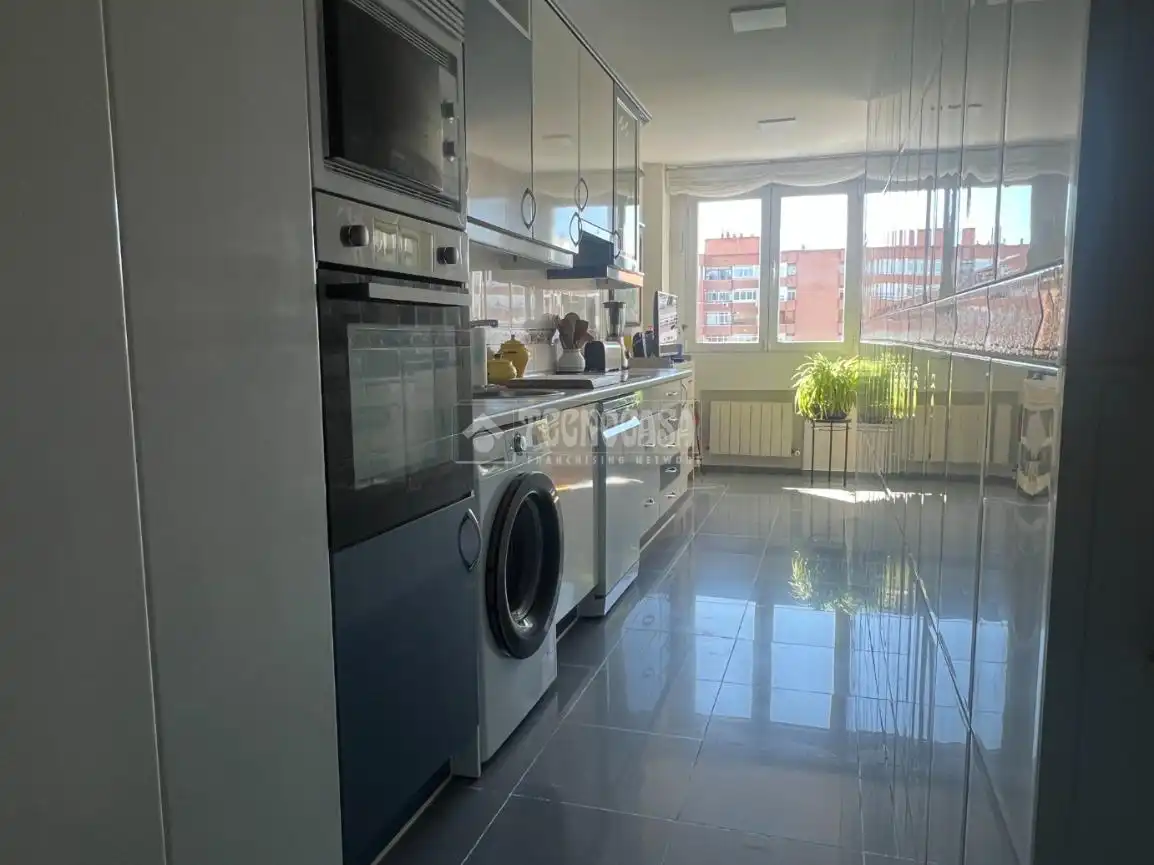 Cocina de Piso en venta en Madrid con Aire acondicionado y Calefacción