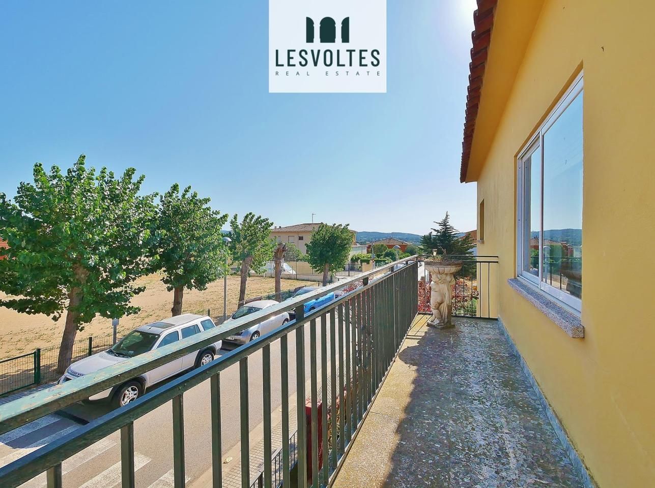 House or chalet for sale in Carrer  de Tramontana, Mont-ras
