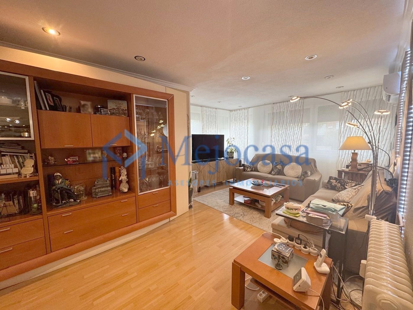 Flat for sale in  Madrid Capital  with Air Conditioner, Heating and Private garden