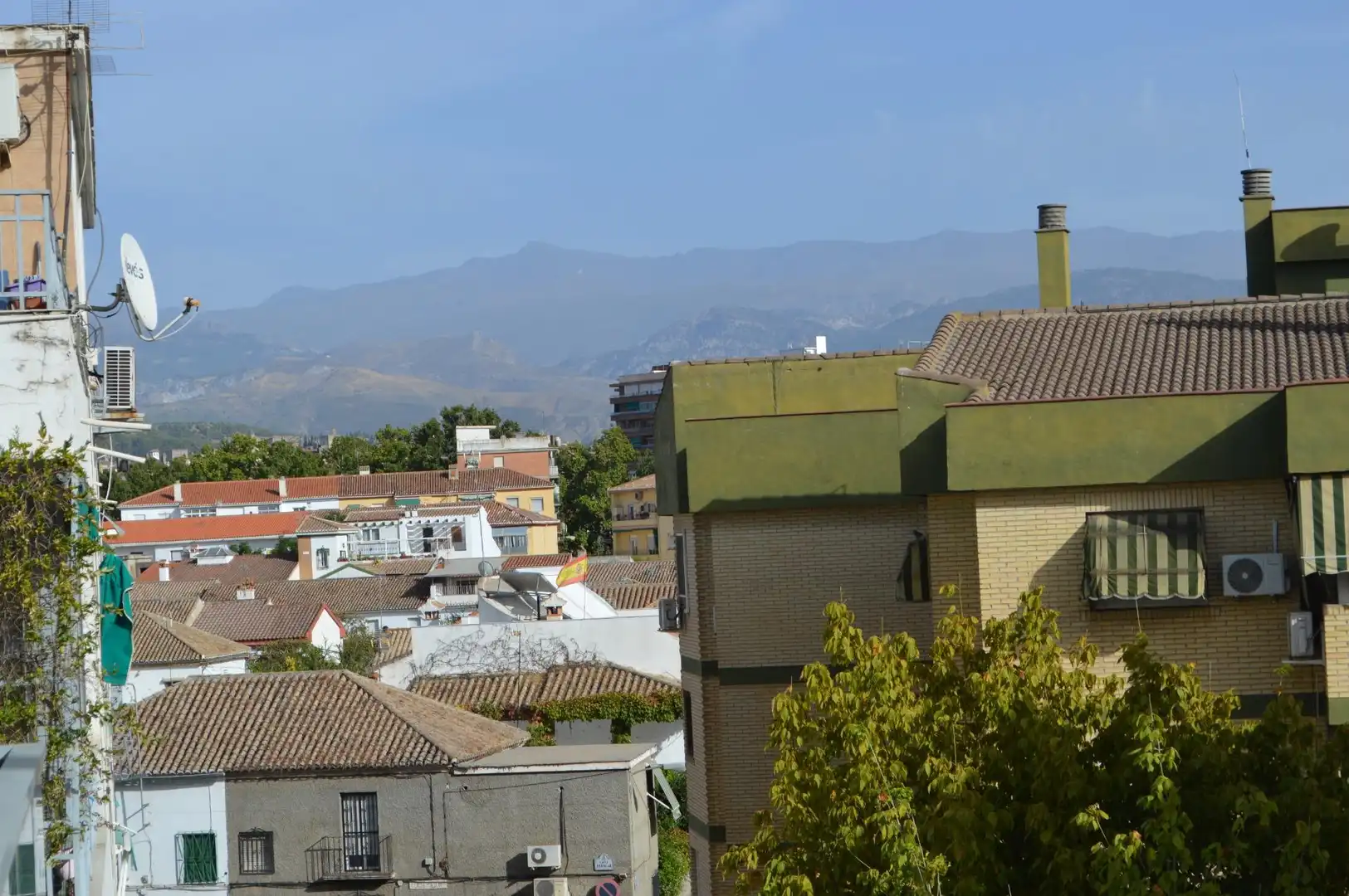 Apartament de lloguer a Calle SAGRADA FAMILIA, Angustias - Chana - Encina