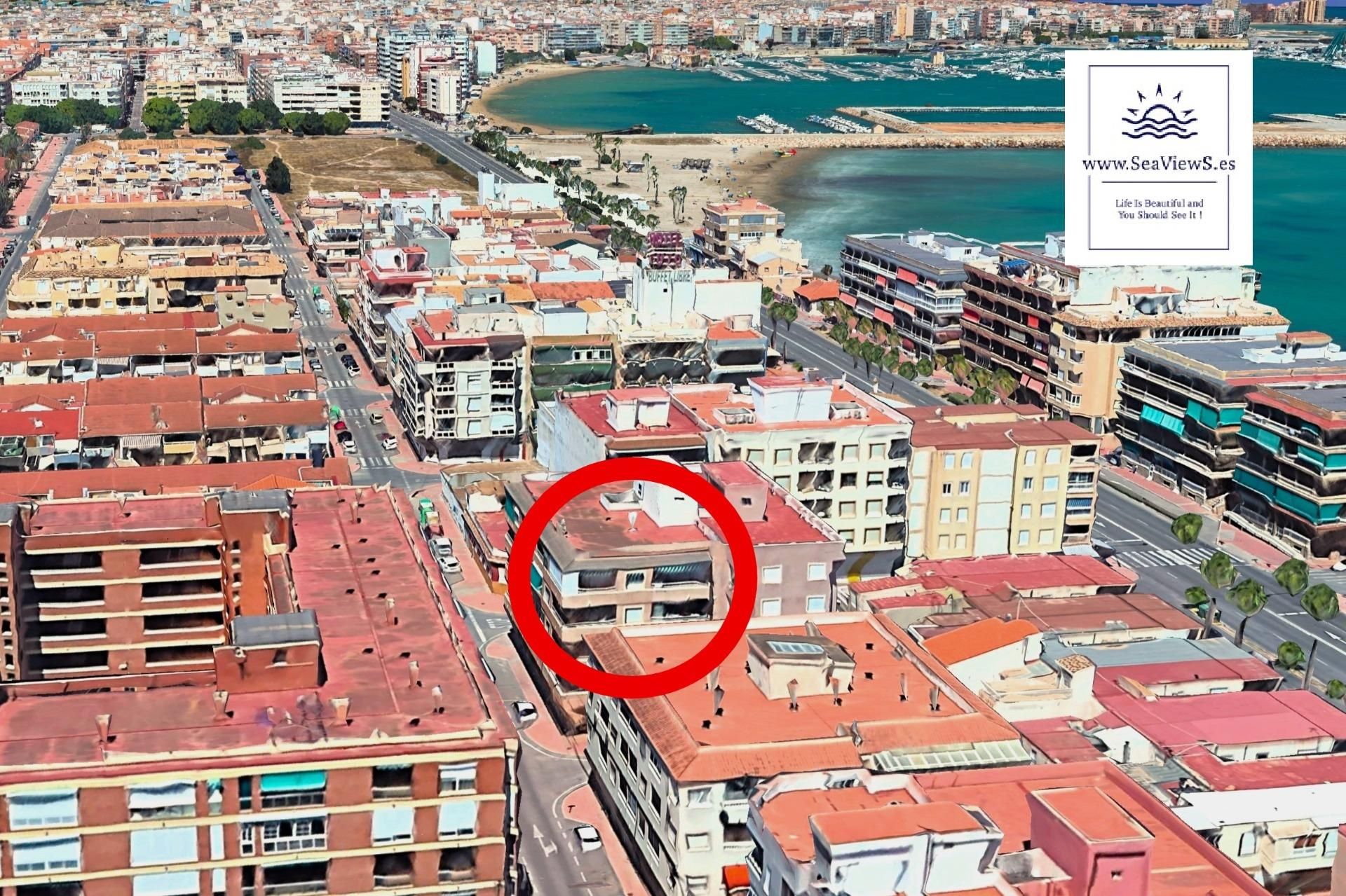 Exterior view of Attic for sale in Torrevieja  with Terrace, Storage room and Balcony