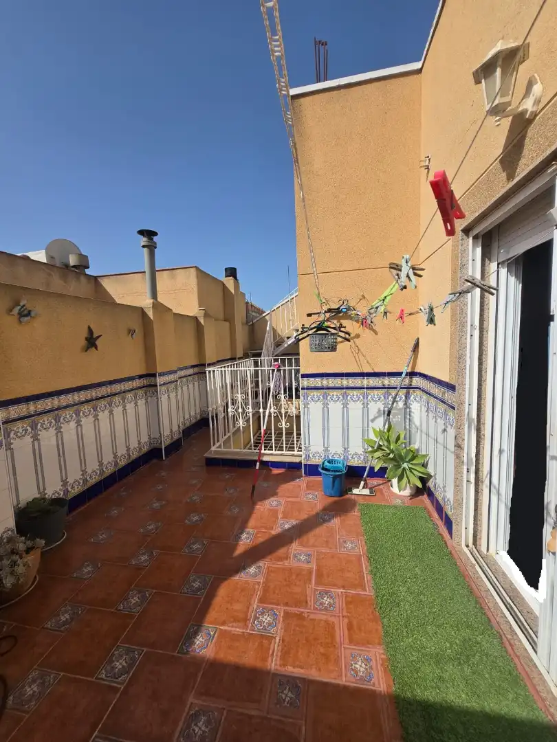 Terrassa de Casa adosada en venda en El Ejido amb Aire condicionat, Terrassa i Piscina
