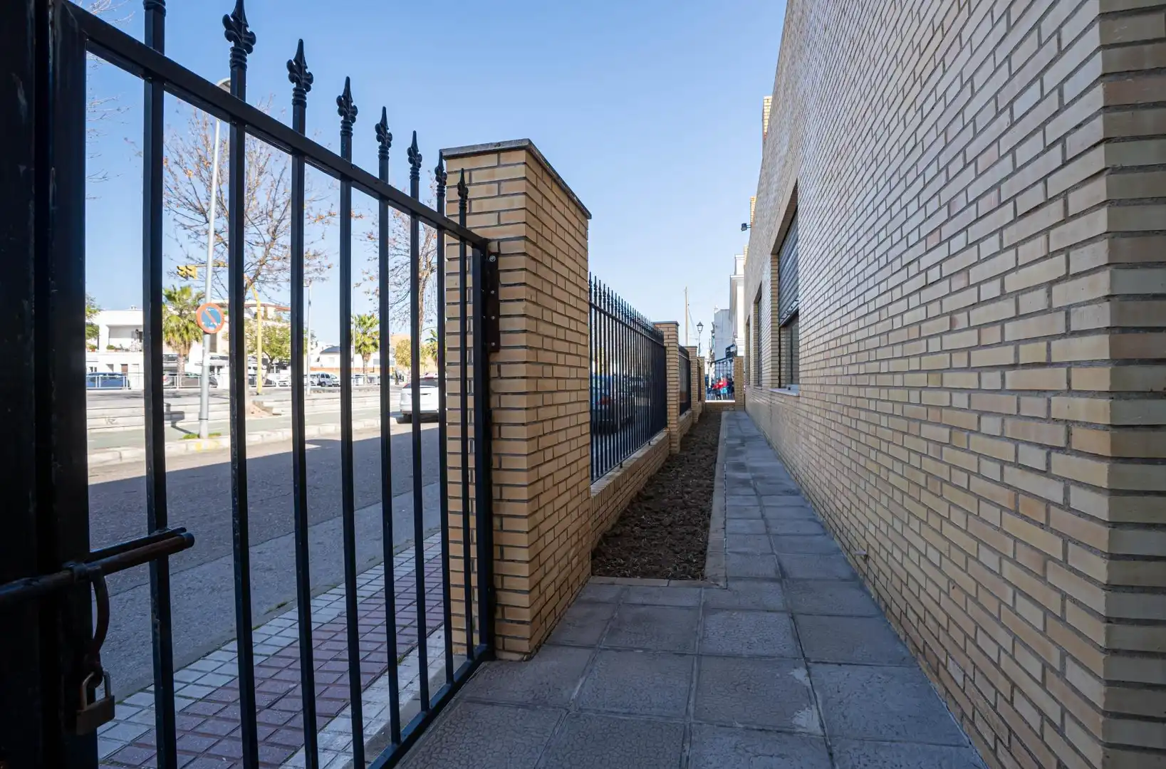 Business premises for sale in Avenida CONSTITUCION 38, imagen 12
