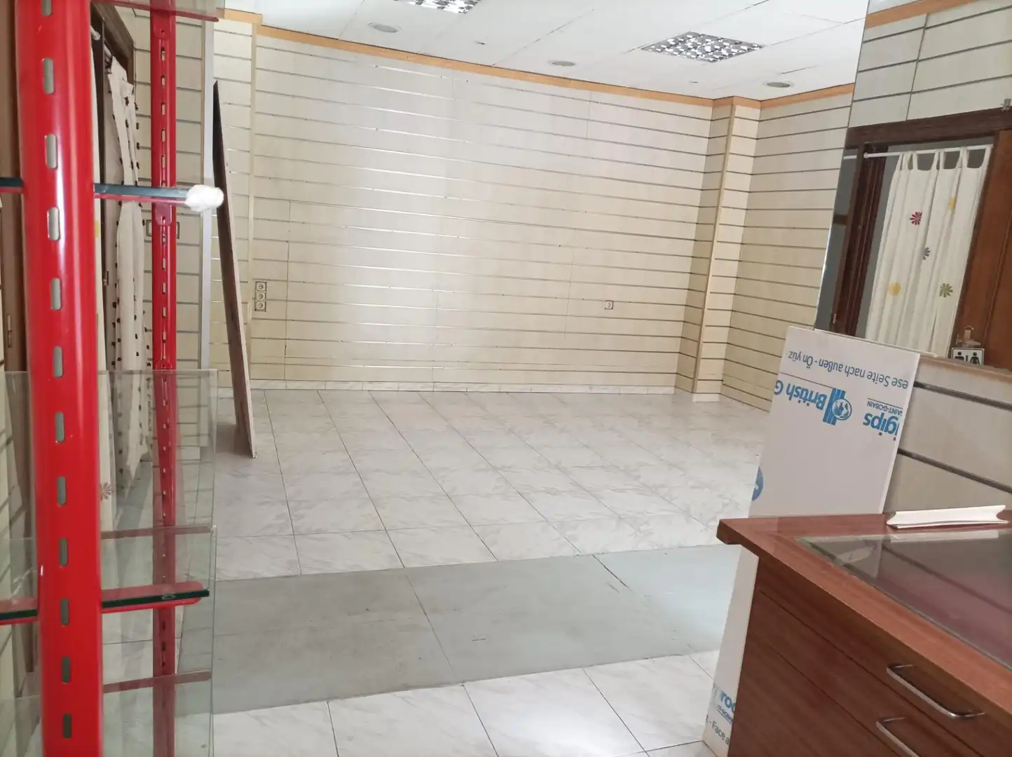 Commercial properties for rent in Granada  with Air Conditioner