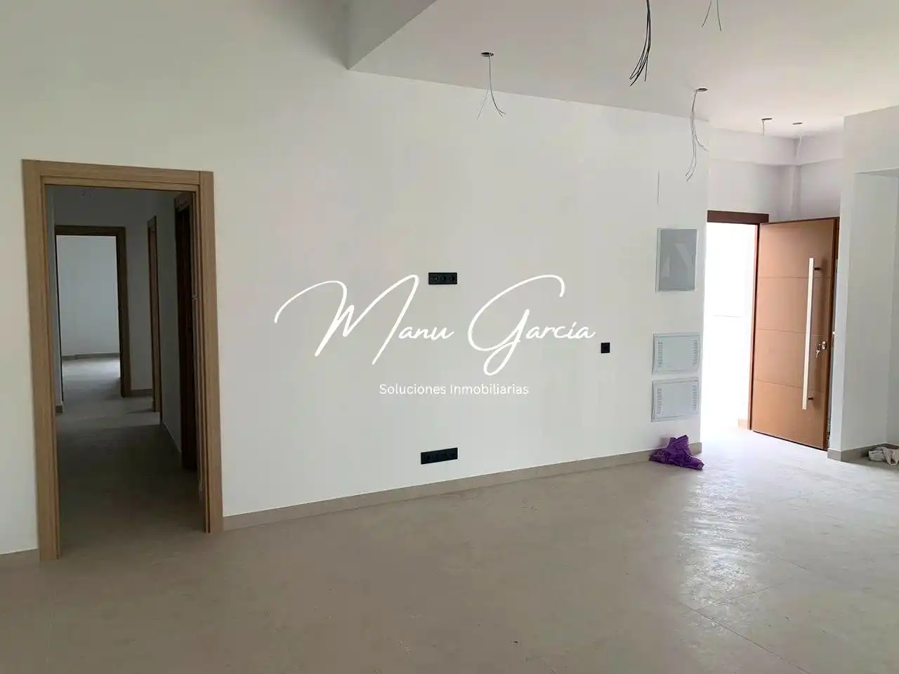 Casa adosada en venta en Lucena con Aire acondicionado, Calefacción y Jardín privado