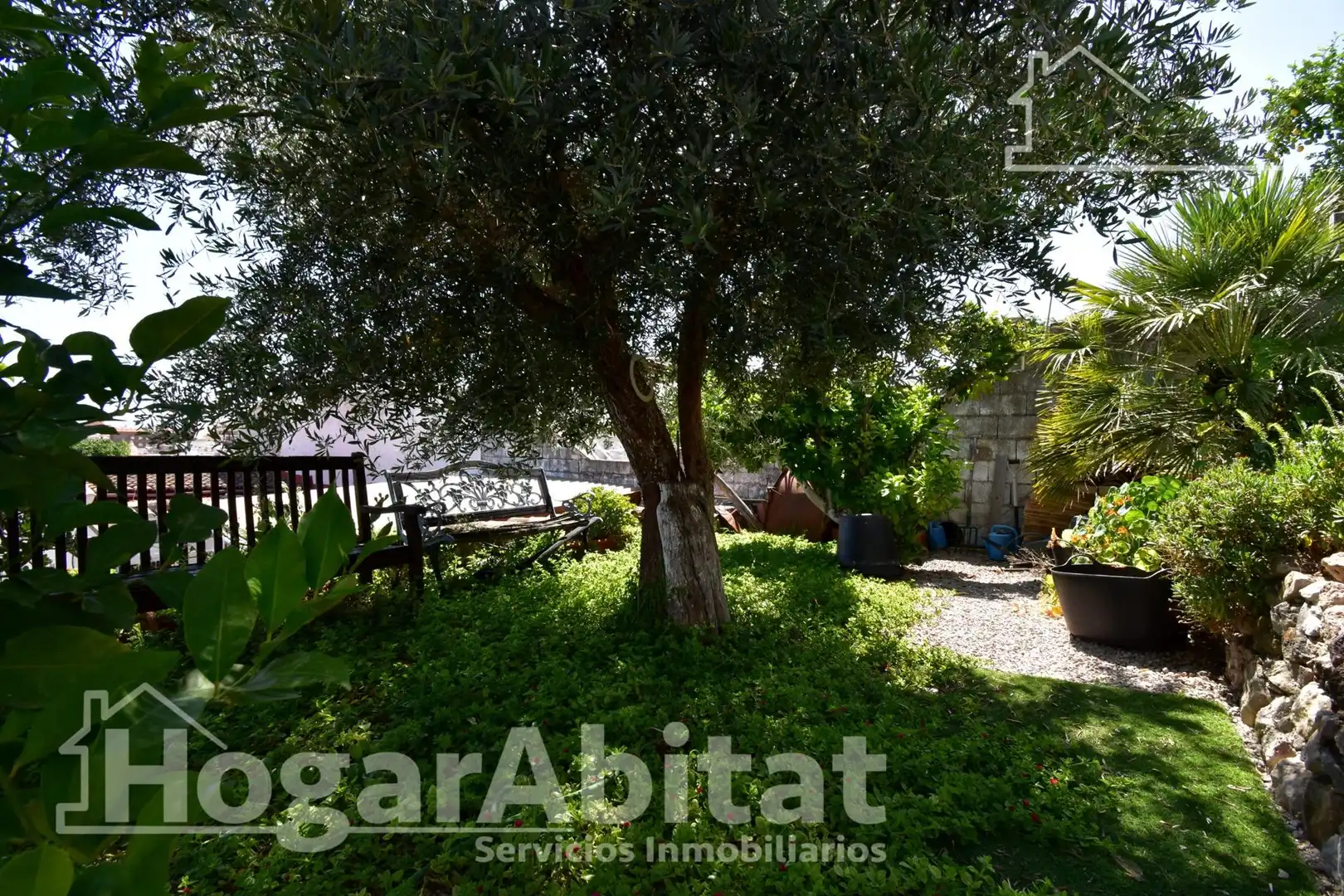 Jardín de Casa o chalet en venta en Oliva con Aire acondicionado, Calefacción y Jardín privado