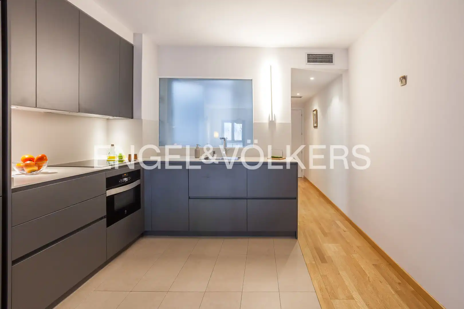 Küche von Wohnung zur Miete in Madrid mit Klimaanlage, Heizung und Möbliert